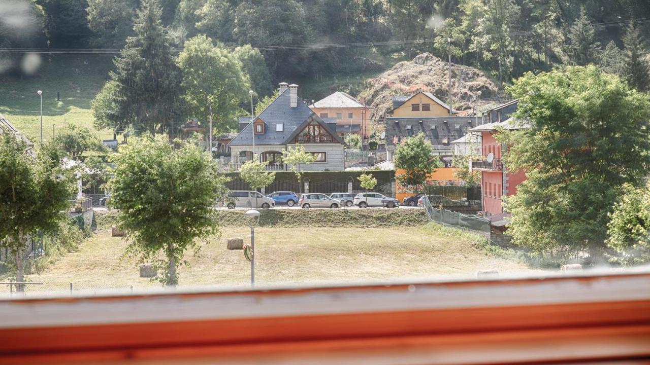 Saplan Real Estate Era Lana Daire Les Dış mekan fotoğraf